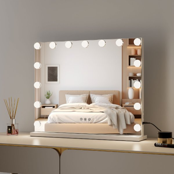 Hollywood Vanity Mirror With Lights